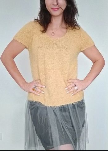Pull poilu manches courtes jaune chic TU