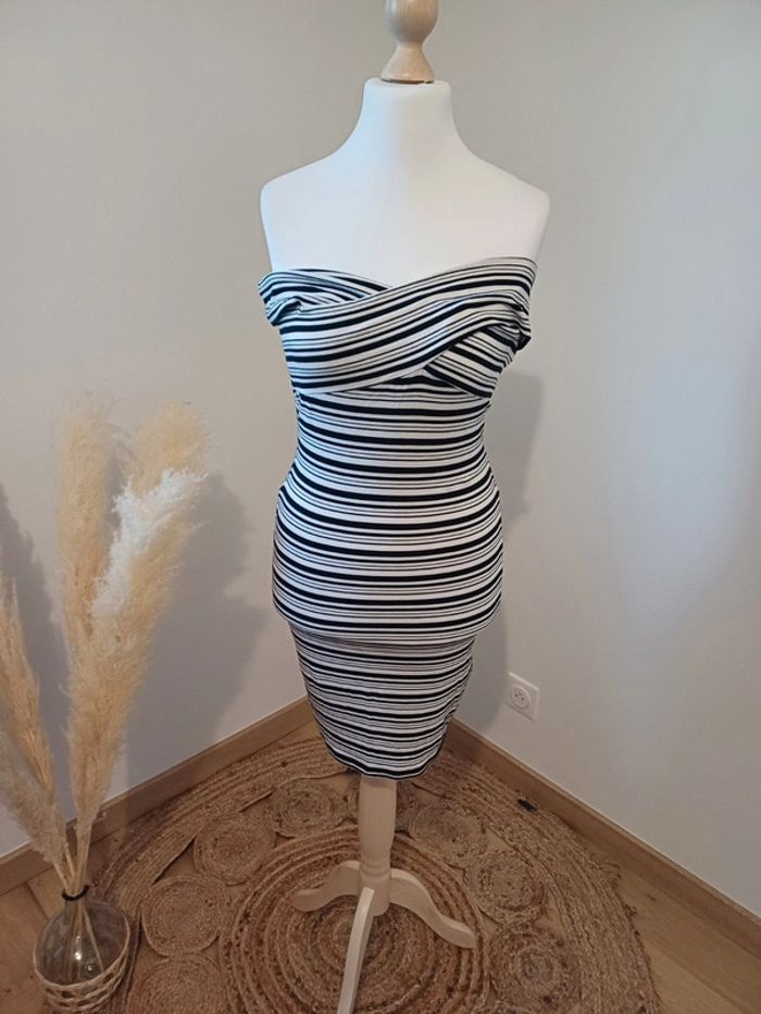 Robe rayée moulante Coolcat taille M 38 - photo numéro 2