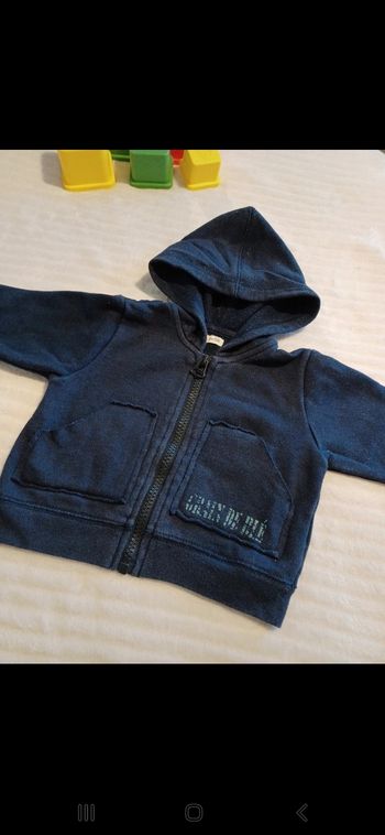 Sweat bébé taille 3 mois