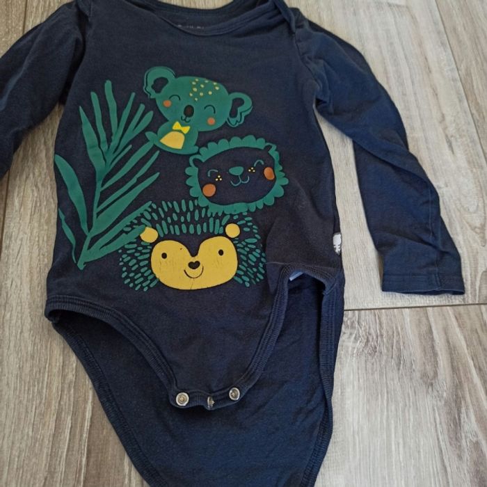 Lot vêtements garçon 3 ans - photo numéro 4