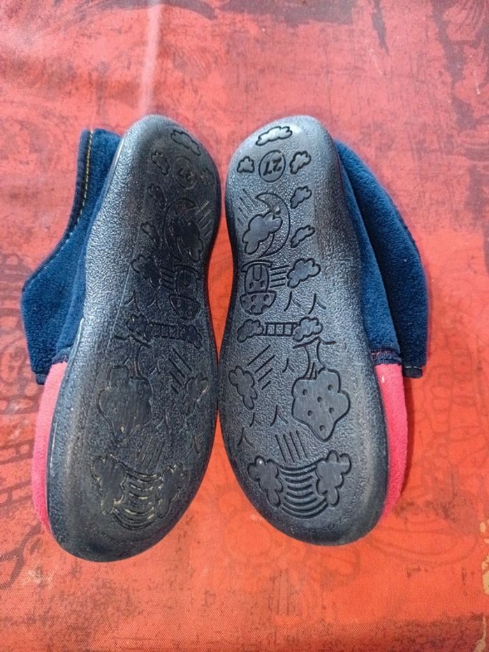 Chaussons T27 - photo numéro 2