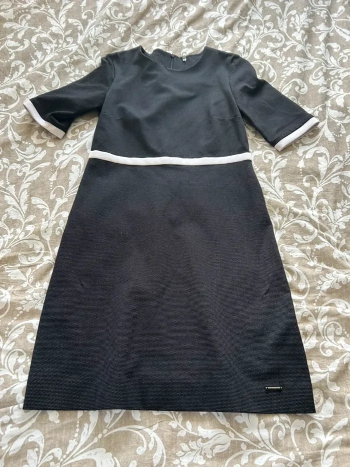 Robe cop copine noir et blanc taille 38