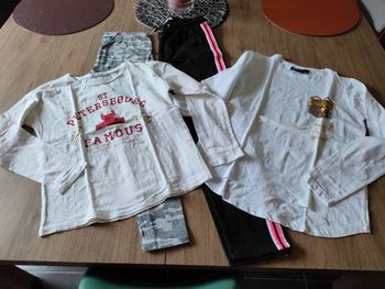 Lot de vêtements fille