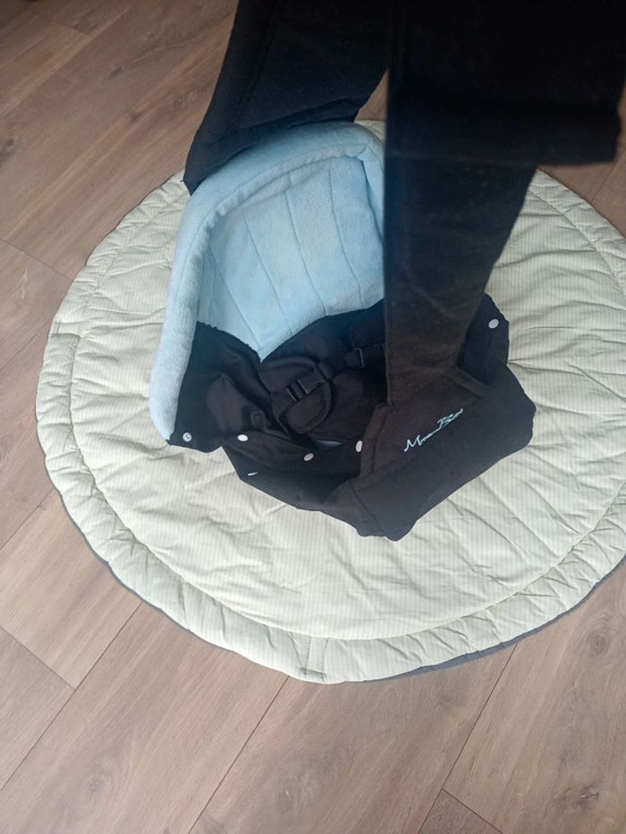 Porte bébé - photo numéro 2