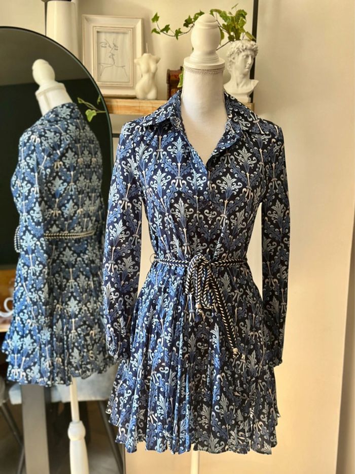 Robe fluide imprimé baroque bleu Zara taille XS Neuf - photo numéro 2