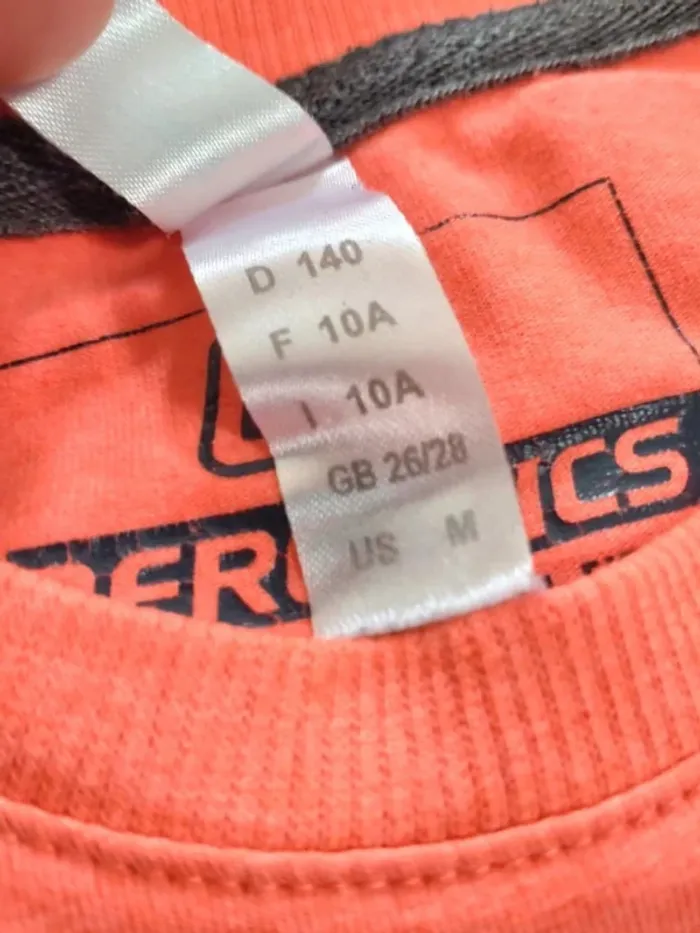 Gros lot de vêtements de sport pour fille 10 ans + donne chaussettes - photo numéro 10