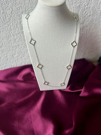 Collier trèfle inox