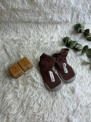 Paire de chaussons marron taille 22 Shein