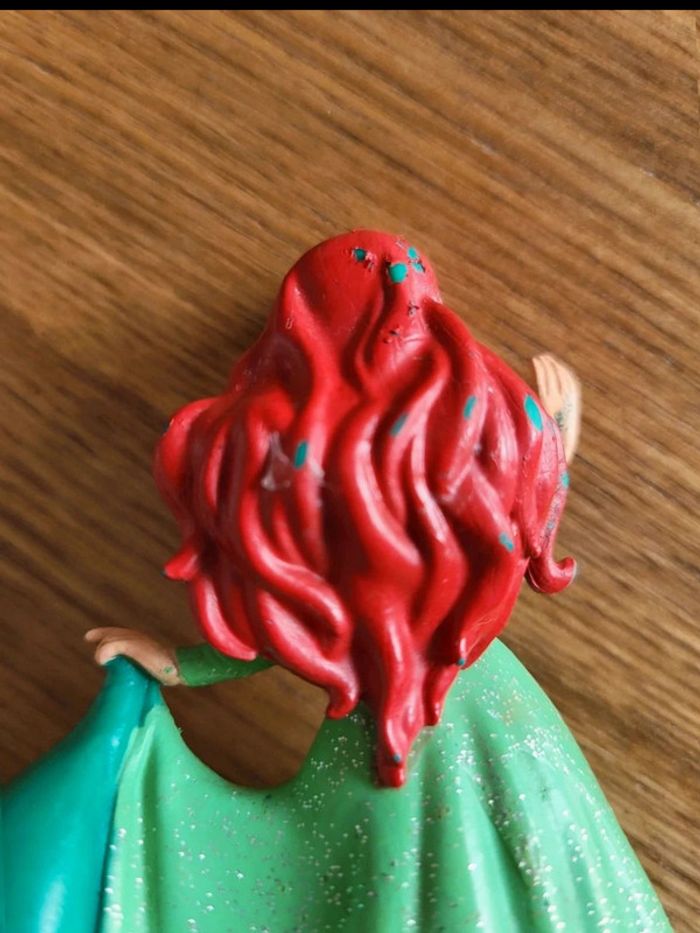 Figurine Ariel princesse Disney robe verte pailletée – Petite Sirène – Collection enfant - photo numéro 7