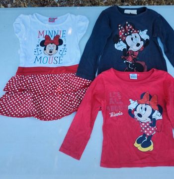 Lot 3 vêtements Disney Minnie 4-5 ans