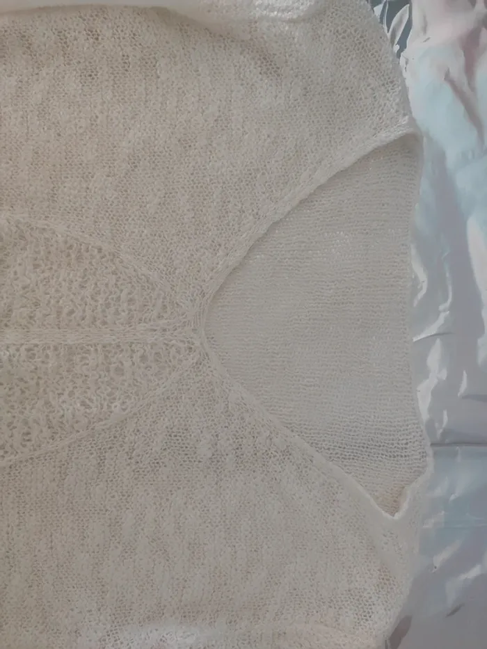 Pull crochet beige - photo numéro 11