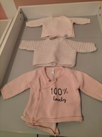 Lot 3 brassières naissances