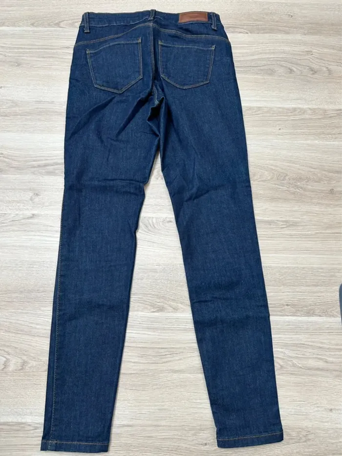 Jean vero moda taille XS - photo numéro 3