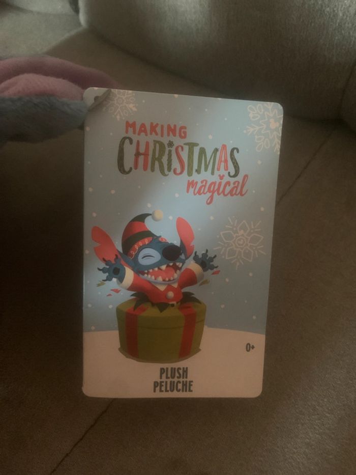 Peluche stitch noël officielle Disney - photo numéro 3