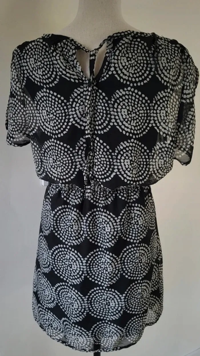 Robe manches courtes à motifs noir et blanc Women Only Taille 36 - photo numéro 5