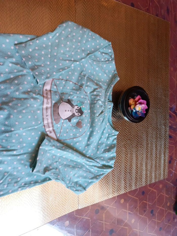 Haut turquoise étoilé 9 mois - photo numéro 2