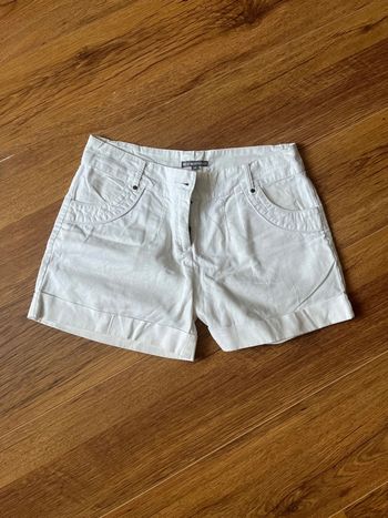 Short blanc