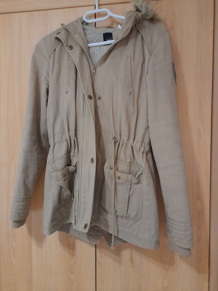 Veste à capuche Pimkie Marron clair
 taille 38