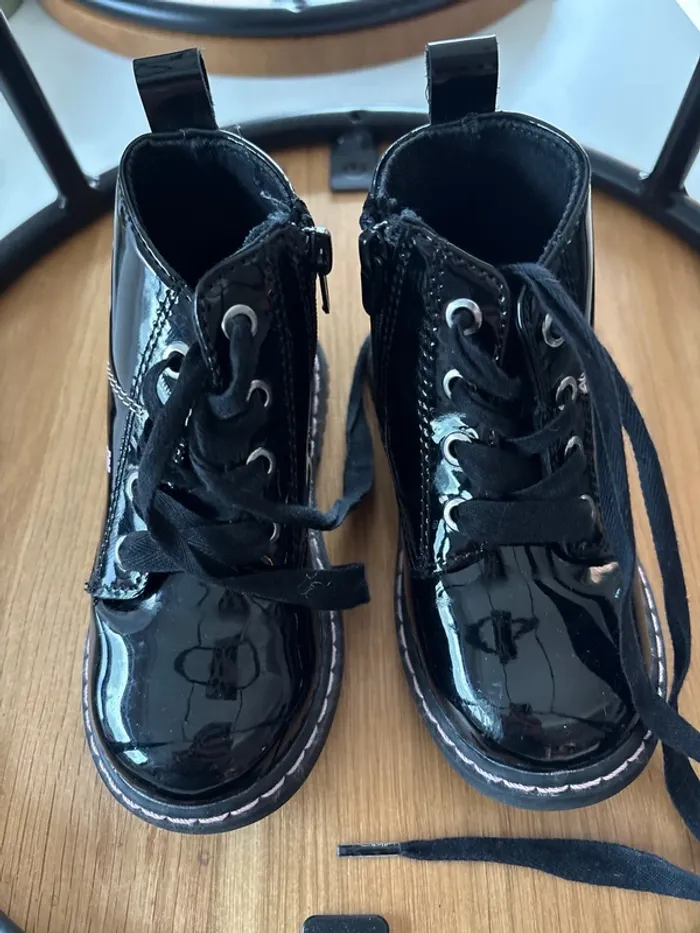 Chaussure - photo numéro 2