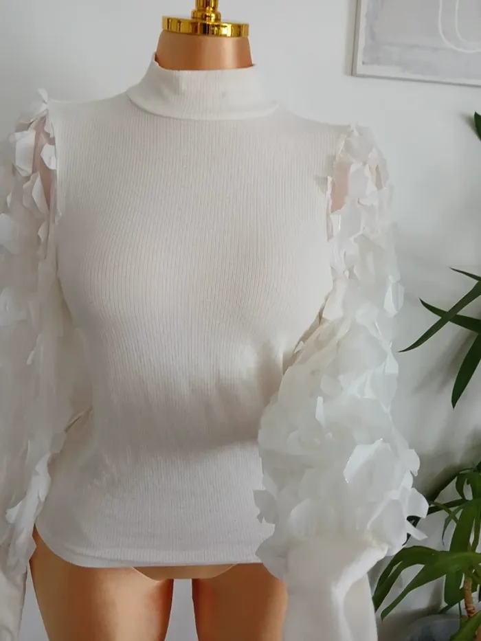 Joli Pull chic Neuve Taille M 🌿💝 - photo numéro 7