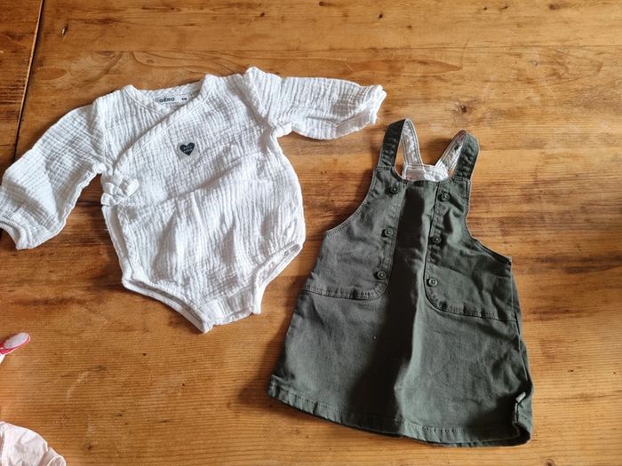 Lot de vêtements