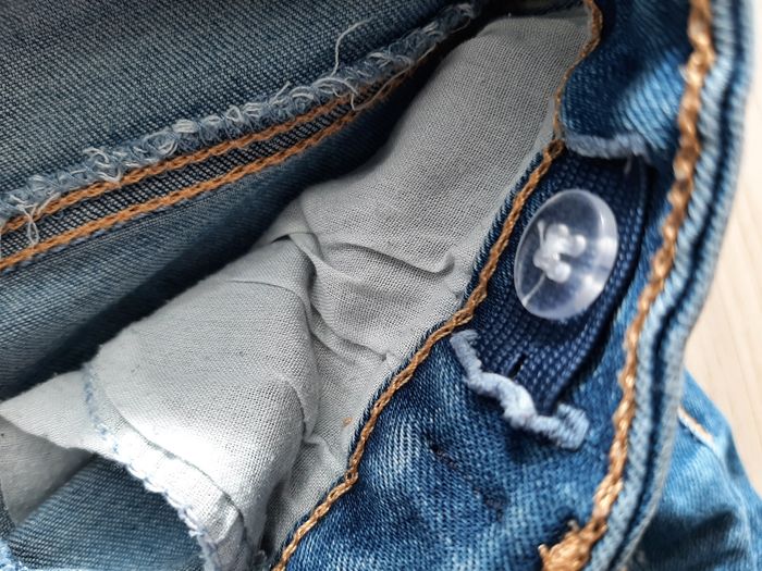 Jean taille 6 ans - photo numéro 4