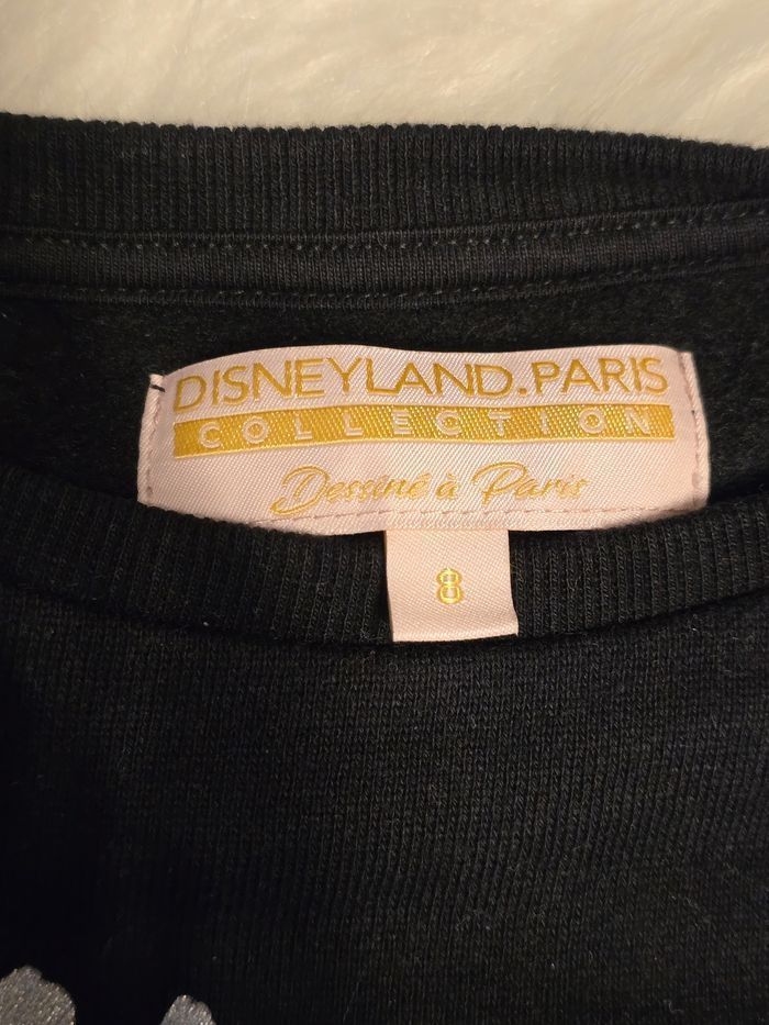 NEUF !!!!(non porté)🏷 💜💜🤩😍superbe sweat 8 ans fille disneyland Paris 💜💜💜🤩😍 - photo numéro 4