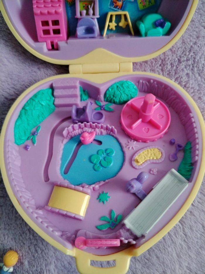 Polly Pocket vintage 1994 crèche boîte cœur jaune ruban rose - photo numéro 7