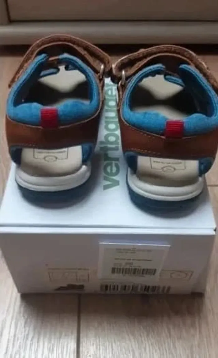 Chaussures sandales / nu-pieds vertbaudet pointure 26 - photo numéro 5