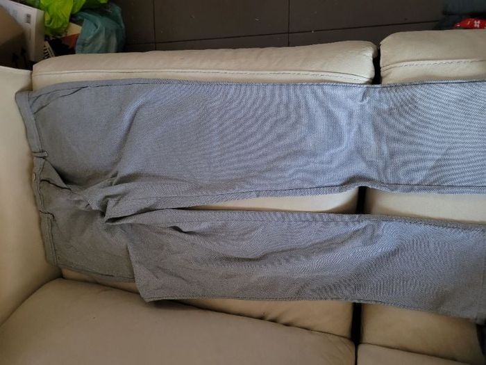 Pantalon Zara 44