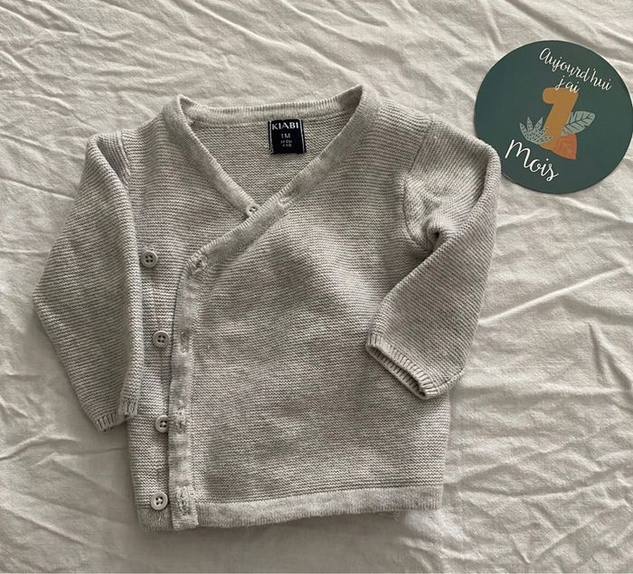 🧥 Gilet croisé bébé – KIABI – 1 mois (54 cm)