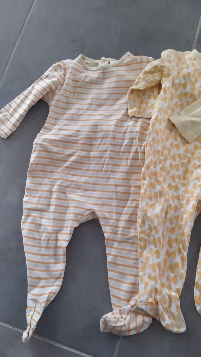 Lot de 3 pyjamas 18 mois - photo numéro 5