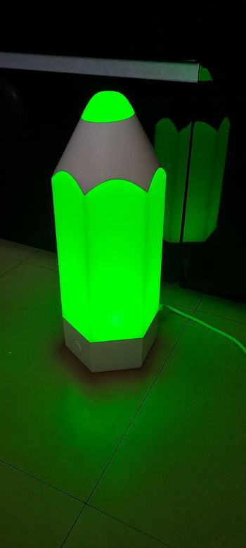 Lampe avec plusieurs teintes