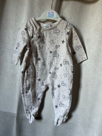 Très joli pyjama beige 3 mois Tape à l’œil 