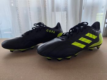Chaussures / Crampons de Football Adidas