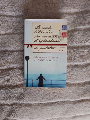 Le cercle littéraire des amateurs d'éplucheurs de patates