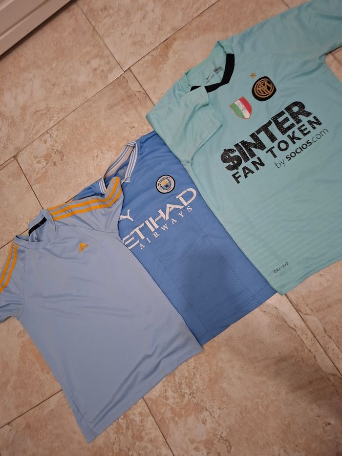 Lots de maillot de foot