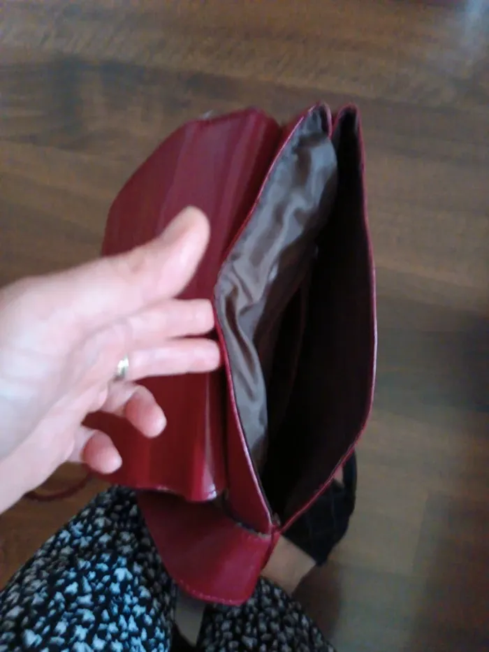 Sac en cuir rouge - photo numéro 7