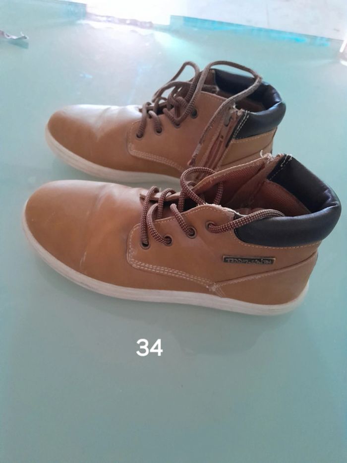 Chaussure montante garçon 34