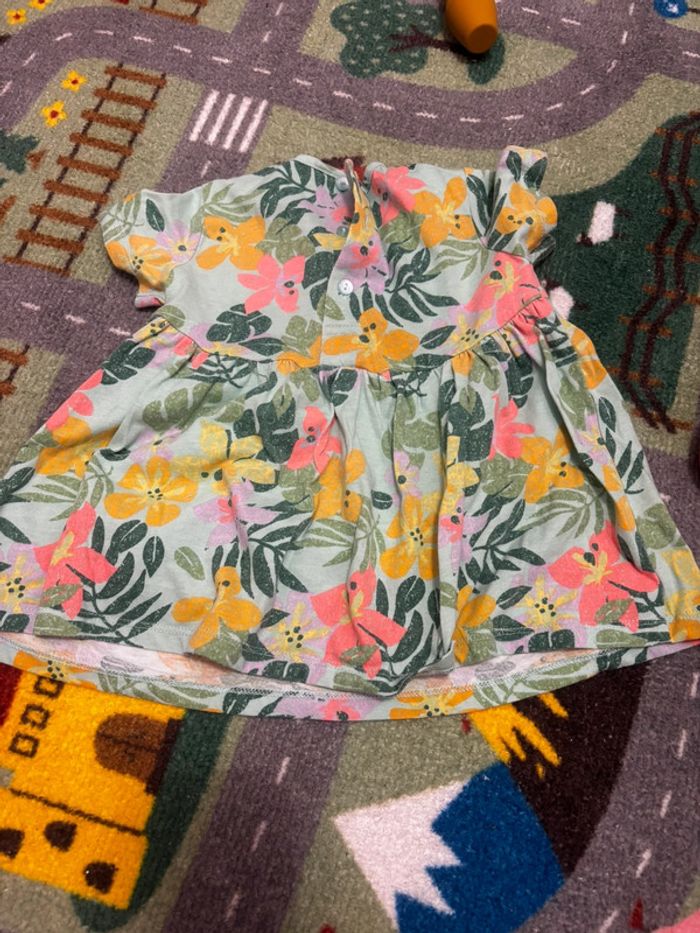 Tunique fleurie - photo numéro 2