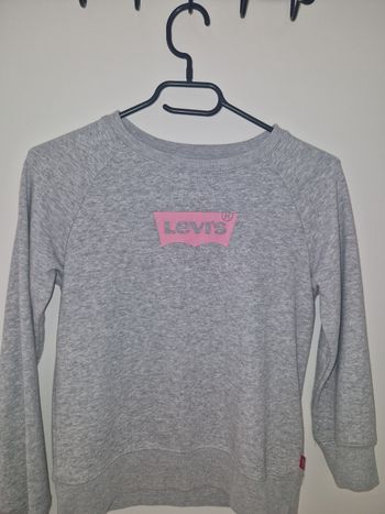 Pull Levi's
