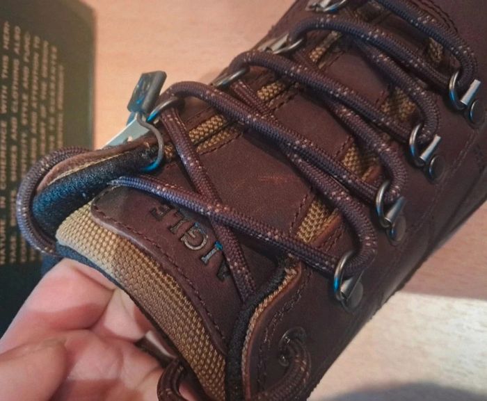 Aigle chaussures marche randonnée basse waterproof P.46 neuves - photo numéro 5