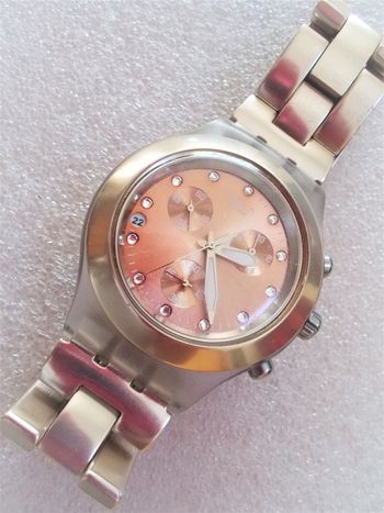 Montre SWATCH "Full Blooded"