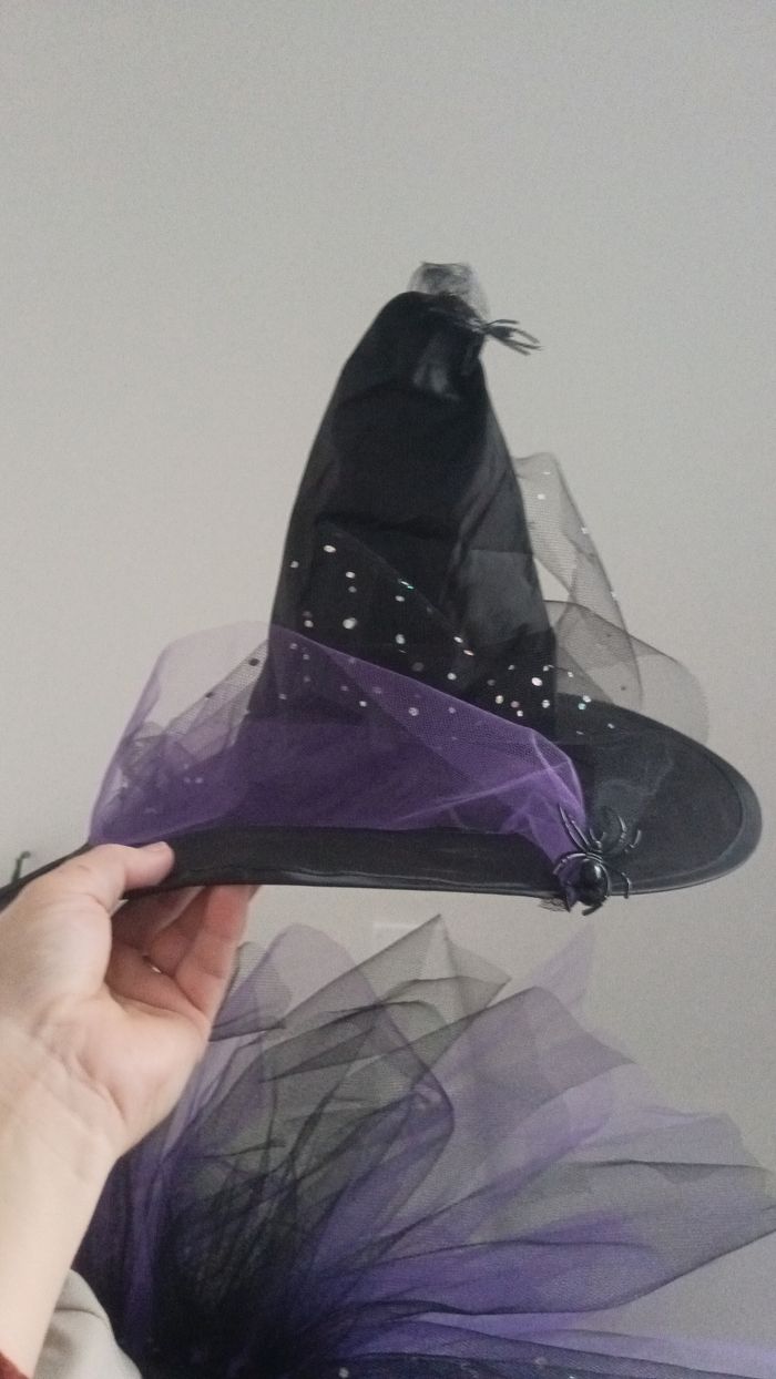 2 robes + 2 chapeaux - photo numéro 2