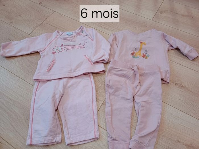 2 ensembles jogging rose