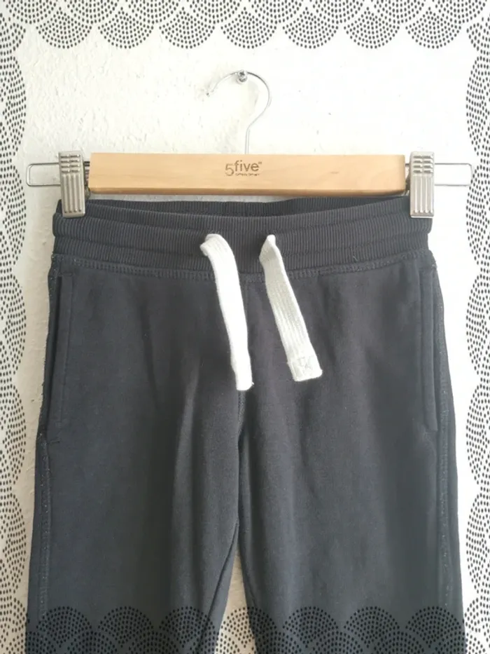 Pantalon C&A 5 ans - photo numéro 3