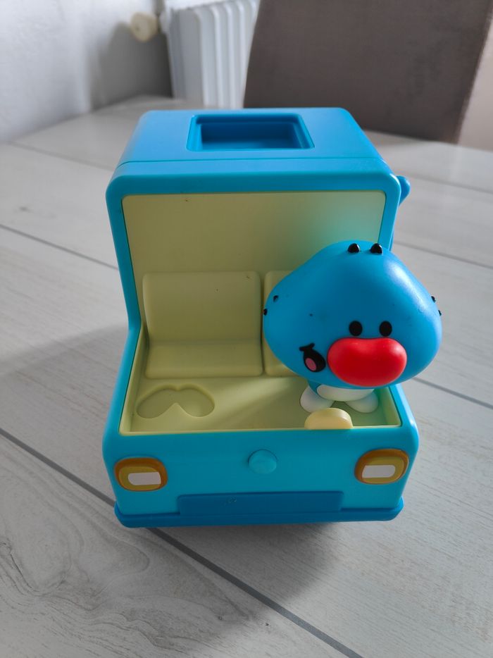Voiture Oggy Oggy - photo numéro 2