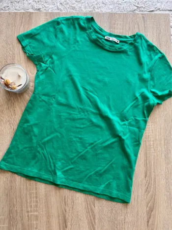 T-shirt vert Zara