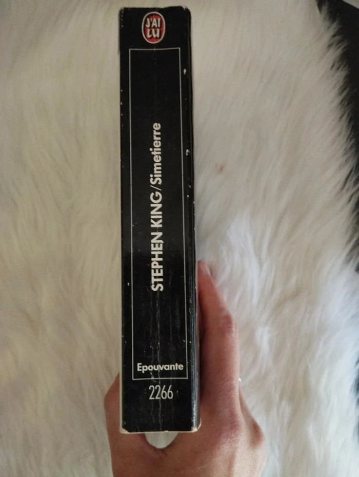 📖Simetierre Stephen King 📖 - photo numéro 3