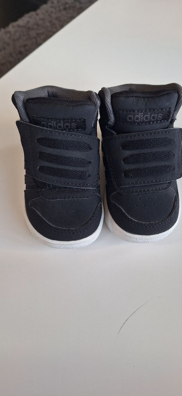 Baskets montantes neuves